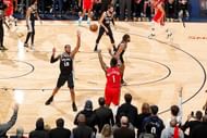 Williamson shoots a trey from the wings